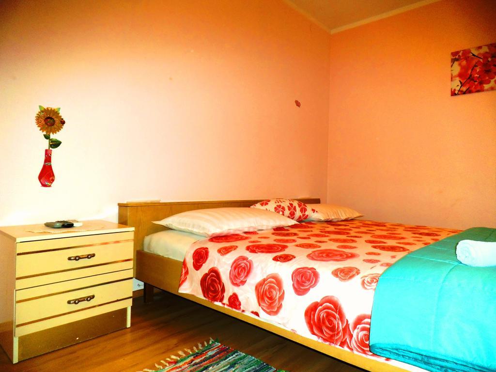 Kaja House Apartments Lozovac Habitación foto